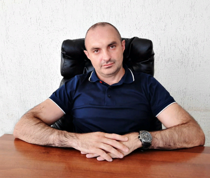 Юрий Погосян